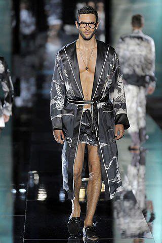 Versace Spring 2009 Menswear Collection 